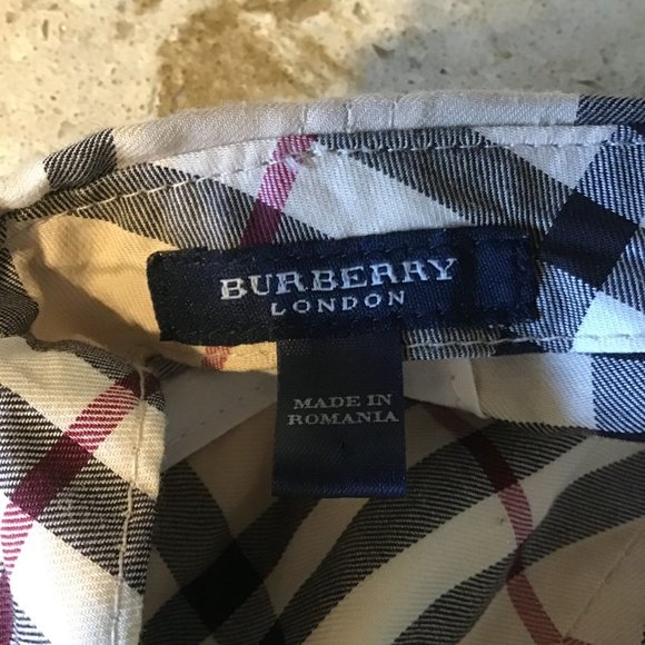BURBERRY Unisex Nova Check Cap - Picture 4 of 4